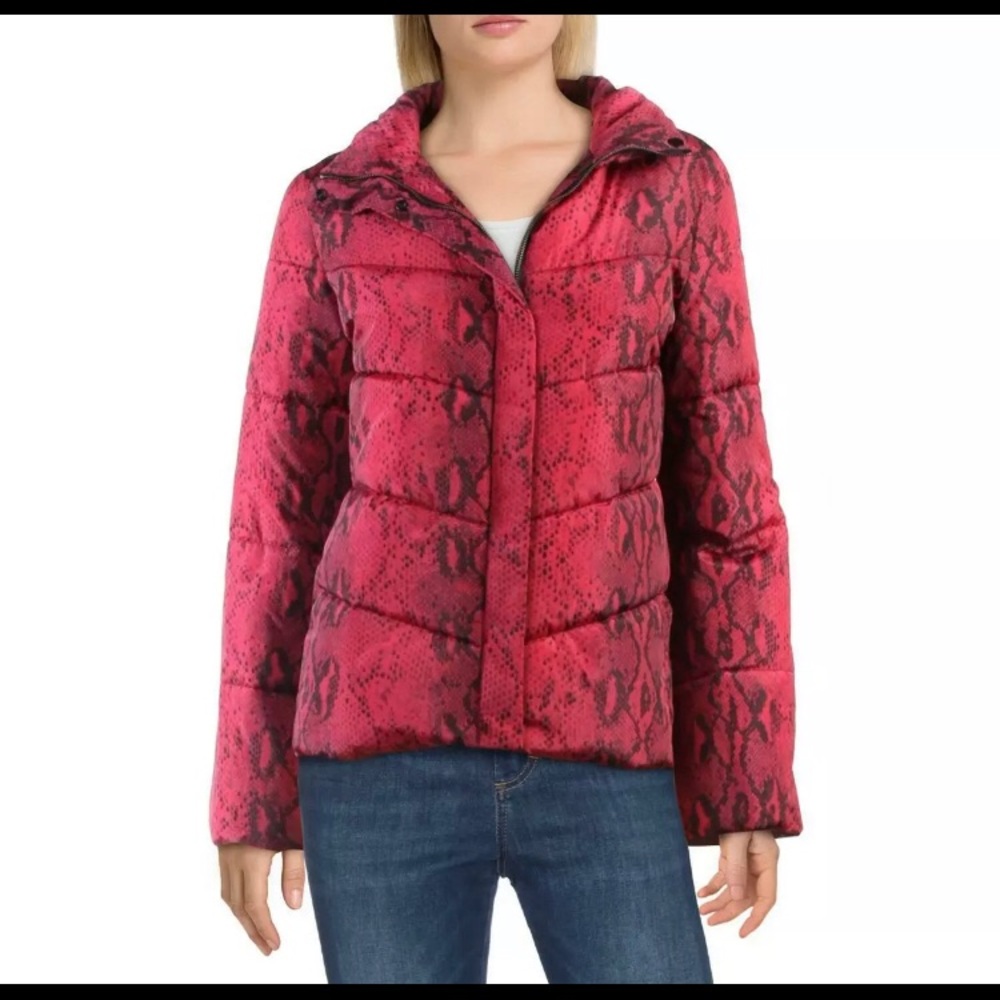 Betsey Johnson COAT Jacket Warm Winter Puffer Women’s sz S Oversized PinkBlk NEW